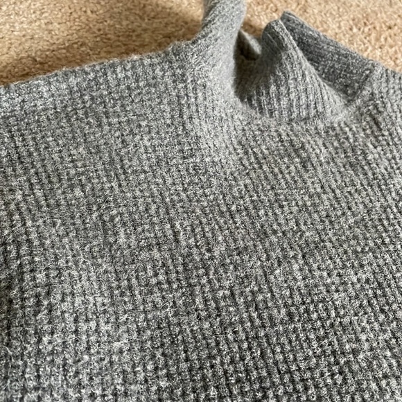 madewell gray turtleneck sweater - Picture 6 of 9